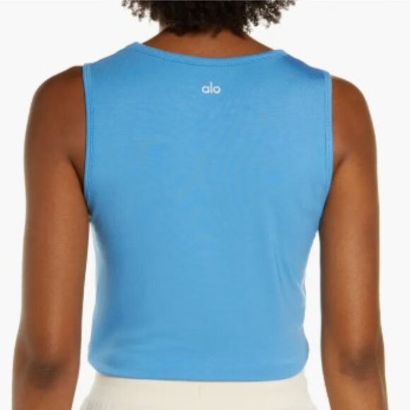 ALO Yoga Women's Small Knot Crop Tank Top Sleeveless Athletic Teal Blue Workout - Picture 5 of 5